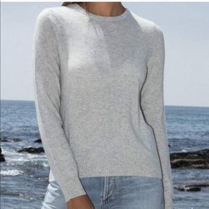 Tahari Pure Luxe Cashmere Grey Sweater